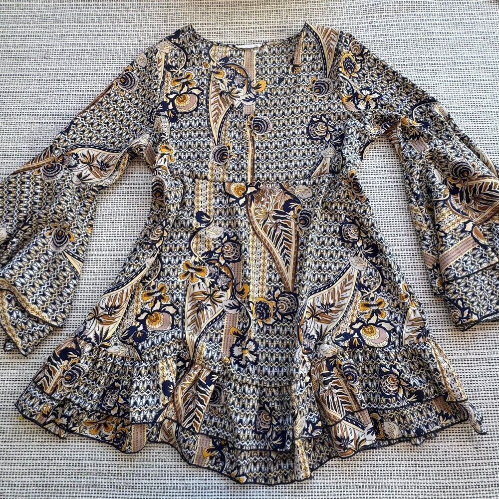BUCKET LIST Floral Print Ruffle Sleeves Mini Dress with Ruffle Hem size small - Picture 4 of 12